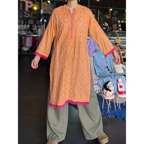 INDIA EMBREIDERY KULTA DRESS [S-1204]