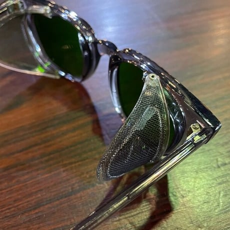 Vintage WINDSHIELD SUNGLASSES [S-6066]