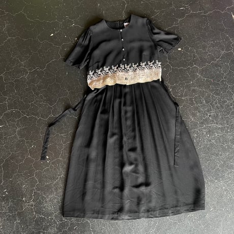 LAYERED DESIGN DRESS [S-3361]