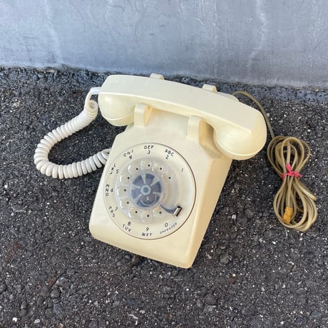 VINTAGE ''Stromberg Carlson'' TELEPHONE [J-187]