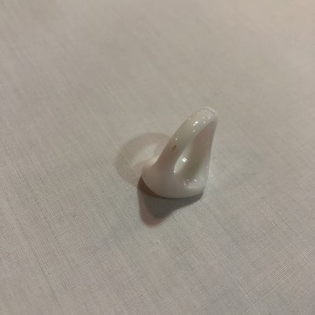 80’S WHITE HEART RING [S-2152]