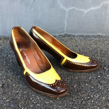 Vintage WING TIP DESIGN PUMPS 23.0cm [S-4162]