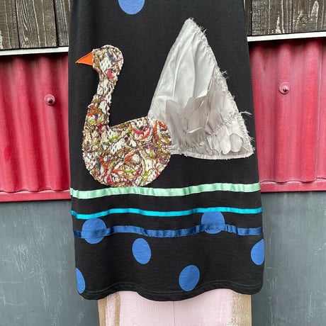 SWAN MOTIF DOT DRESS [S-0082]