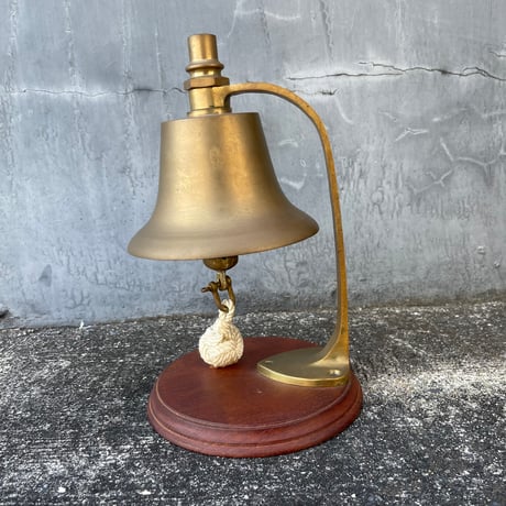 vintage COPPER&WOOD STAND BELLE [J-073]