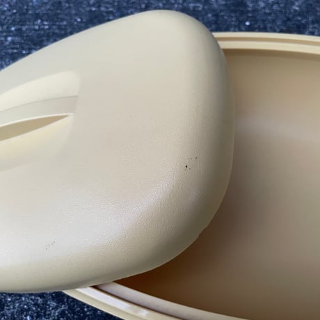70's "TUPPERWARE" CONTAINER [J-163]