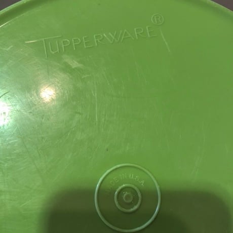 70's "TUPPERWARE" GREEN CANISTER [J-205]