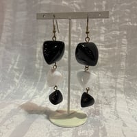 BLACK×WHITE BEADS DESIGN PIERCE [S-0343]
