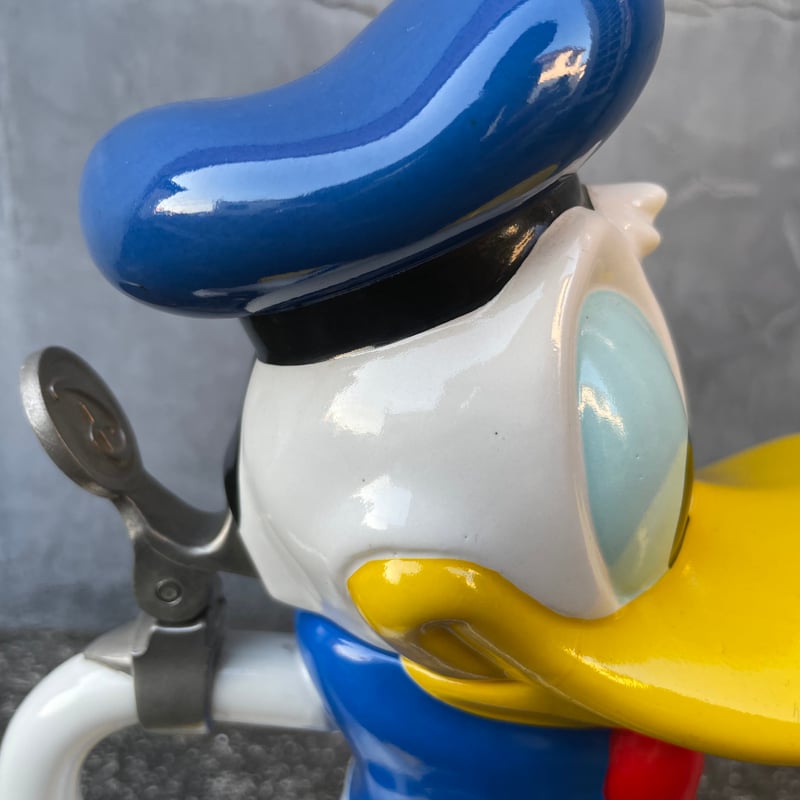 Vintage ”Donald Duck” CERAMIC TANKARD [J-025] |
