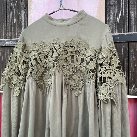 LACE DESIGN BLOUSE [S-0416]