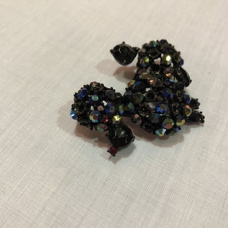 POODLE STONE BROOCH [HP-1855]