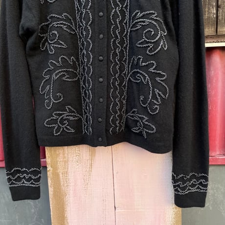 BEADS EMBROIDERY KNIT CARDIGAN [S-5966]