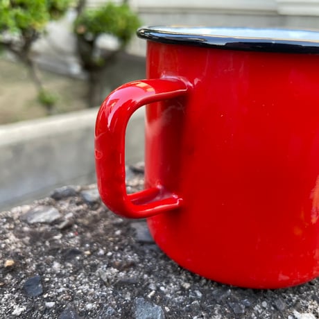 VINTAGE RED ENAMEL MUG [J-005]