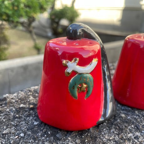 VINTAGE "FEZ HAT" SALT&PEPPER [J-235]