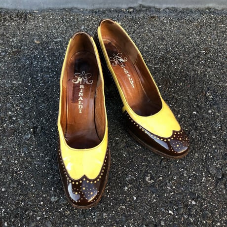 Vintage WING TIP DESIGN PUMPS 23.0cm [S-4162]