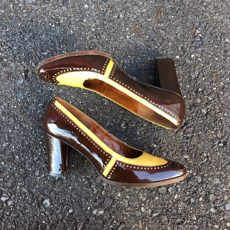 Vintage WING TIP DESIGN PUMPS 23.0cm [S-4162]