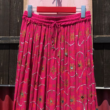 INDIA EMBROIDERY LONG SKIRT [S-1819]