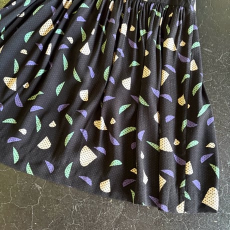 BACK RIBBON MINI DRESS [S-3511]