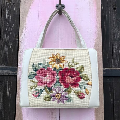 60~70'S FLOWER EMBROIDERY HAND BAG [HP-2205]