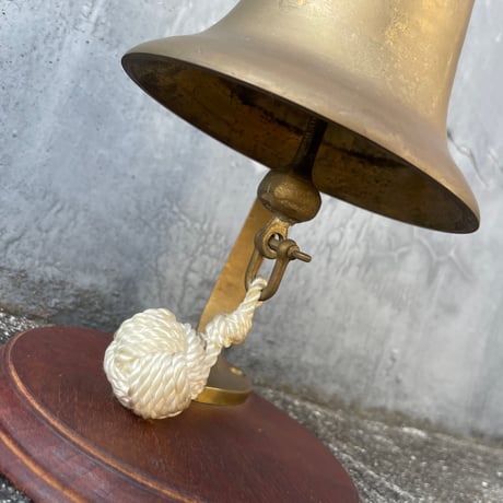 vintage COPPER&WOOD STAND BELLE [J-073]