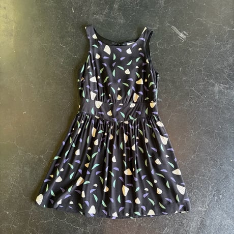 BACK RIBBON MINI DRESS [S-3511]