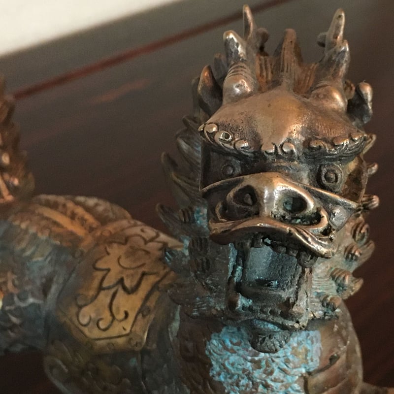 中国　古銅鍍金　人物像　達磨像　紙鎮　置物　M　R7465 中国 古銅鍍金 人物像 達磨像 紙鎮 置物 M R7465 美術品