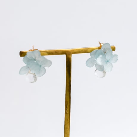 あじさい花束(水色)ピアス