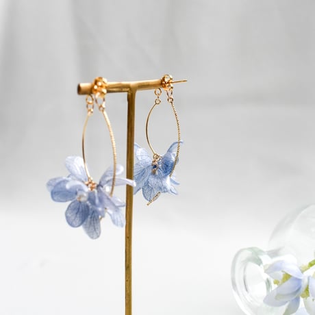 あじさい花束(ブルー)×淡水パールピアス