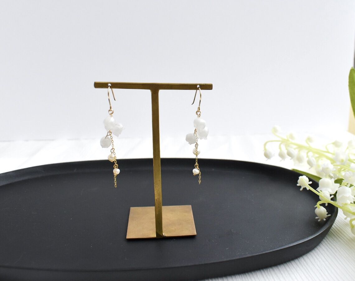 すずらん×淡水パールピアス 14kgf | Coloring