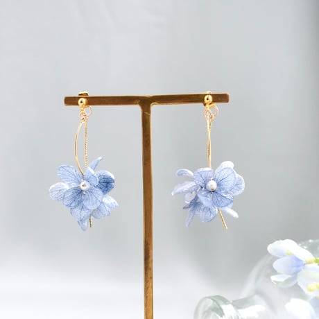 あじさい花束(ブルー)×淡水パールピアス