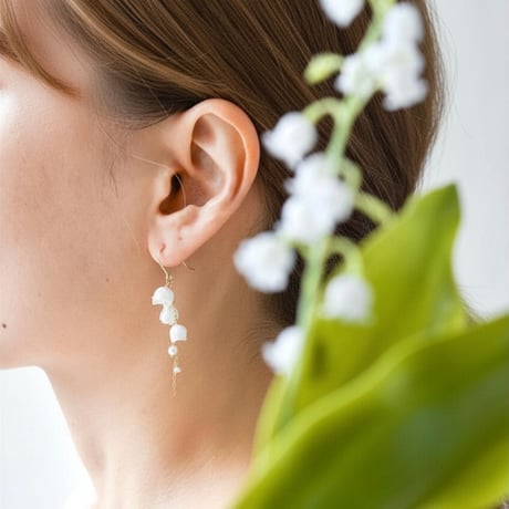 すずらん×淡水パールピアス 14kgf