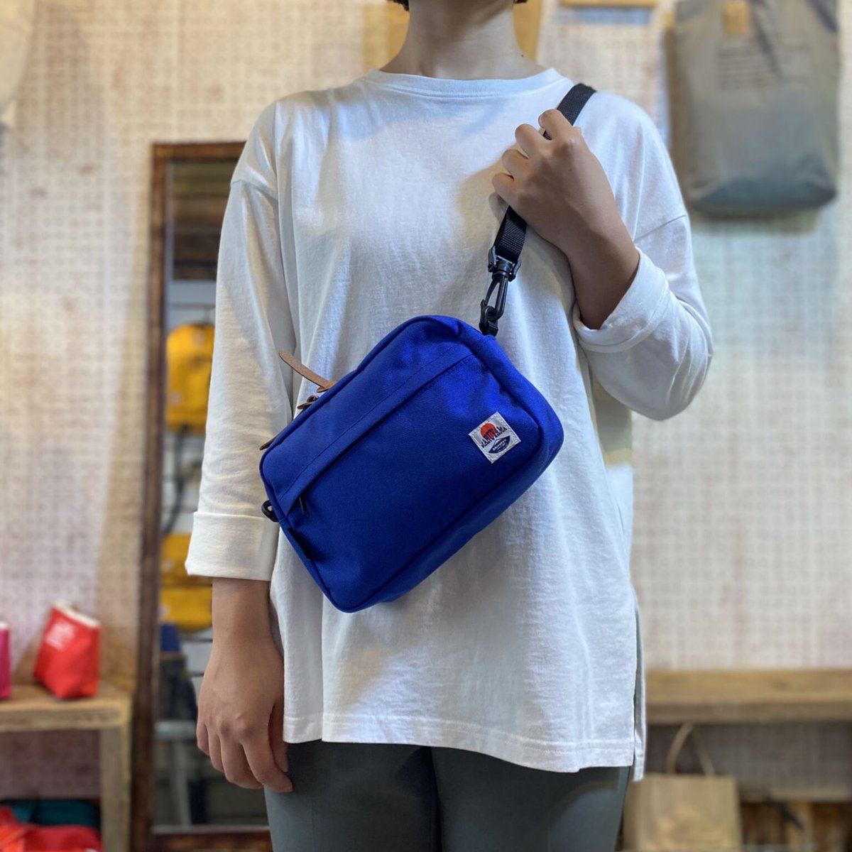 Malbon ゴルフウェア収納バッグ ショルダー付 限定カラー 美品 ⛳ Malbon ゴルフウェア収納バッグ ショルダー付 限定カラー 美品