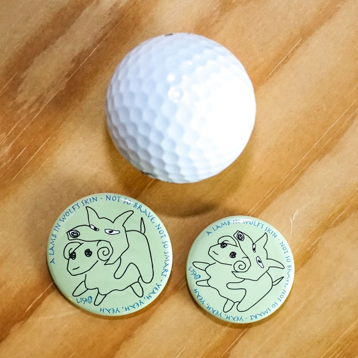 缶バッジ＆マグネット：オオカミの皮をかぶったヒツジ | リサオの世界