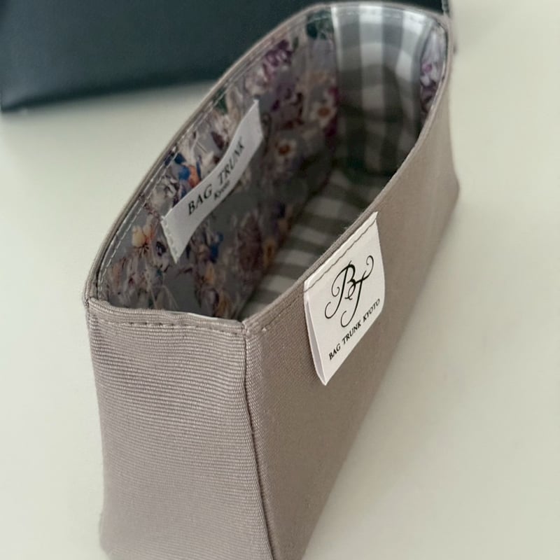 国内盤！マギー・ライリー / ルッキング・バック・ムーヴィング・フォワード BAGTRUNK Designers collection ミニケリー | TRUNK