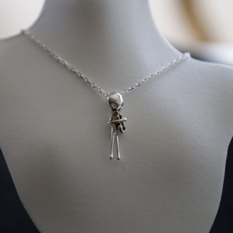 宇宙から隕石と一緒に落ちてきた宇宙人ネックレス | 隕石・開運グッズ