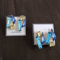 nichinichi/3種のガラスのイヤリング（E）