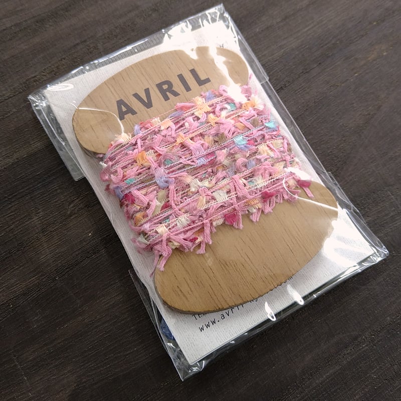 AVRIL】 木のペラコーン | cattic