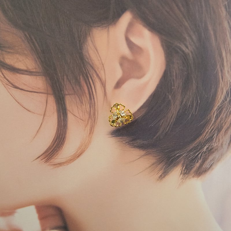 nichinichi/Double Flower ピアス | cattic 