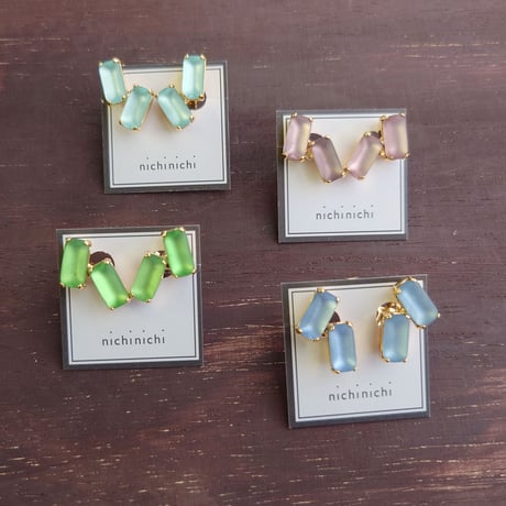 Ado ピアス　イヤリング Ado Official Shop】