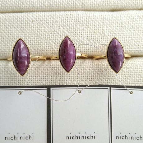 nichinichi/ヴィンテージガラスのリング(天然石風15×7mm)