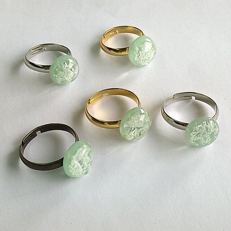 cattic/mint sky ring (glow in the dark)