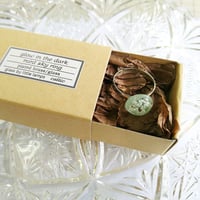 cattic/リーフリング（ファイアオパール風ヴィンテージガラス） | cattic