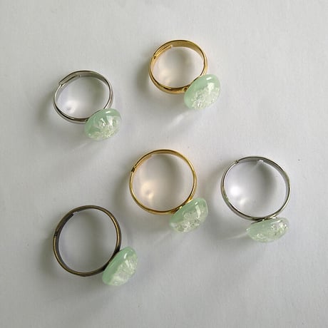 cattic/mint sky ring (glow in the dark)