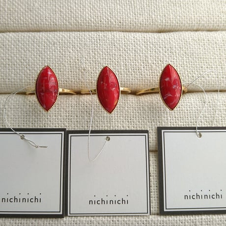 nichinichi/ヴィンテージガラスのリング(天然石風15×7mm)