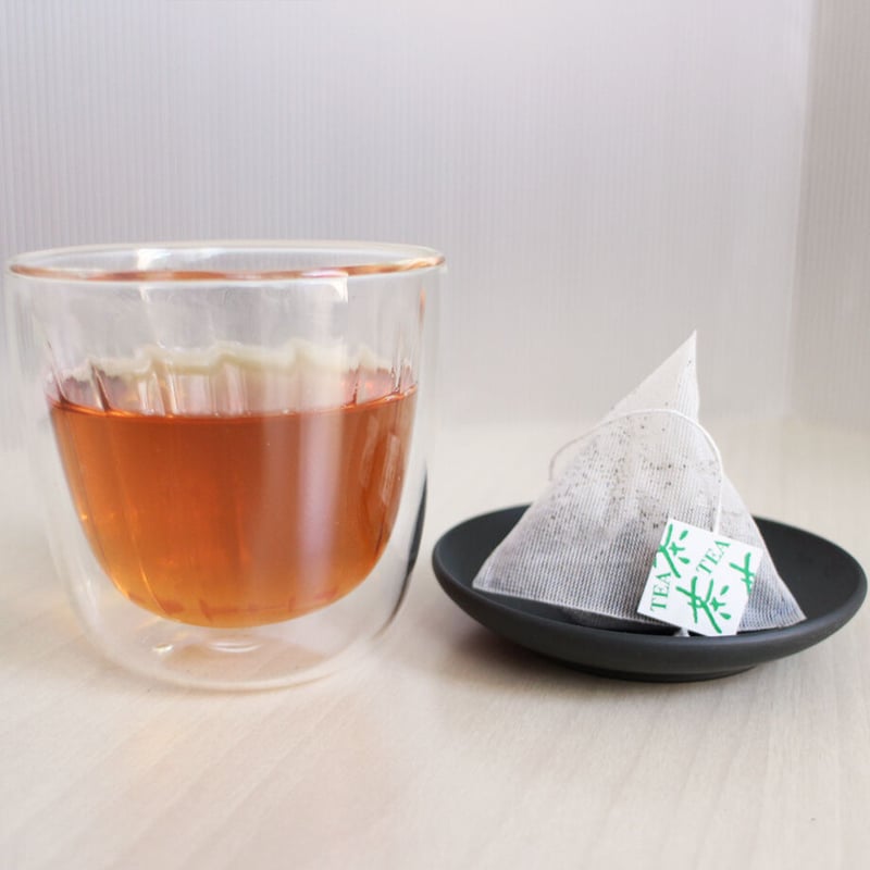 桜葉の砂糖漬けがアクセント】サクラの和紅茶ティーバッグ （紐あり