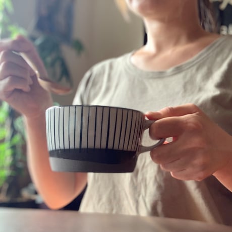 【アウトレット】十草 スープマグカップ  瑞幸窯 ハンドメイド 波佐見焼 陶器 おしゃれ  レンジ対応 食洗機対応  食器 ブランド