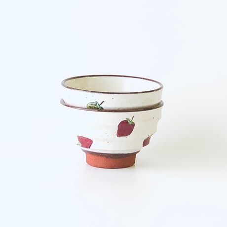 【アウトレット】いちご 茶碗 瑞幸窯 ハンドメイド 波佐見焼 陶器 おしゃれ  レンジ対応 食洗機対応 茶碗 食器 ブランド