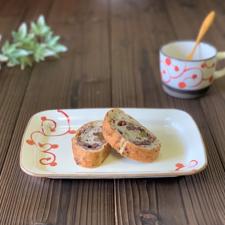 【アウトレット】唐草 プレート  瑞幸窯 ハンドメイド 波佐見焼 陶器 おしゃれ  レンジ対応 食洗機対応 皿 食器 ブランド