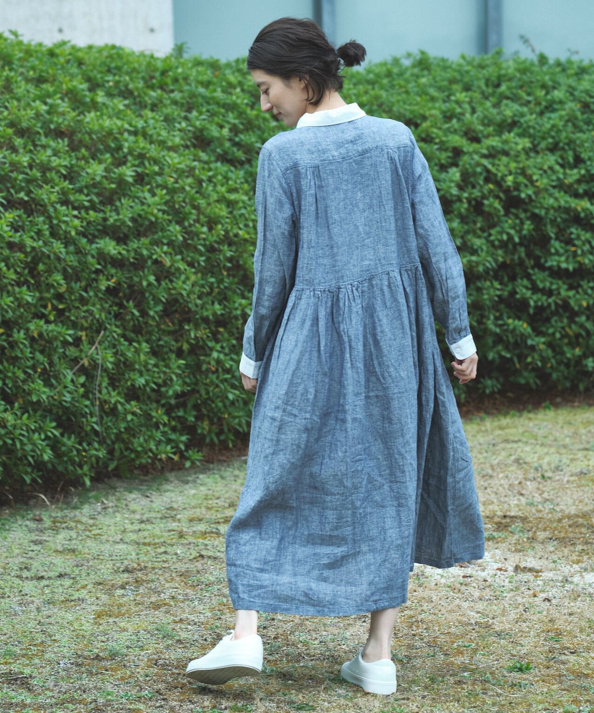 リネン シャンブレー 小衿ウエストギャザーワンピース ○ub 21-0317
