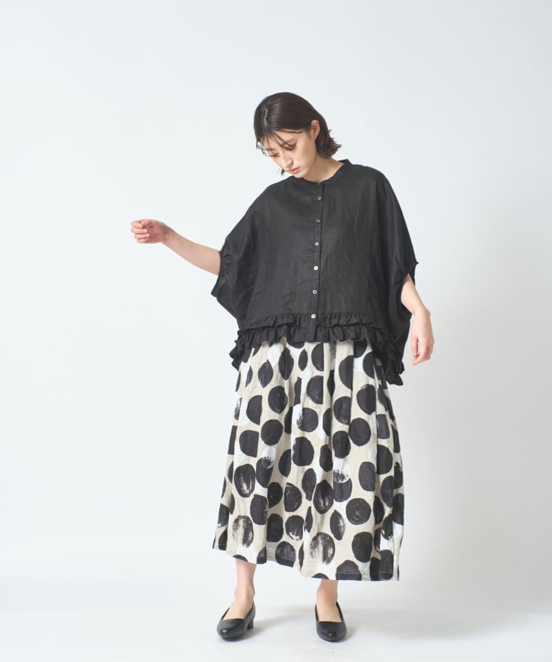 croth&cross リネンブラウス リネン無地 裾二段フリル前開本貝釦ブラウス ub27-0928 | ubasoku