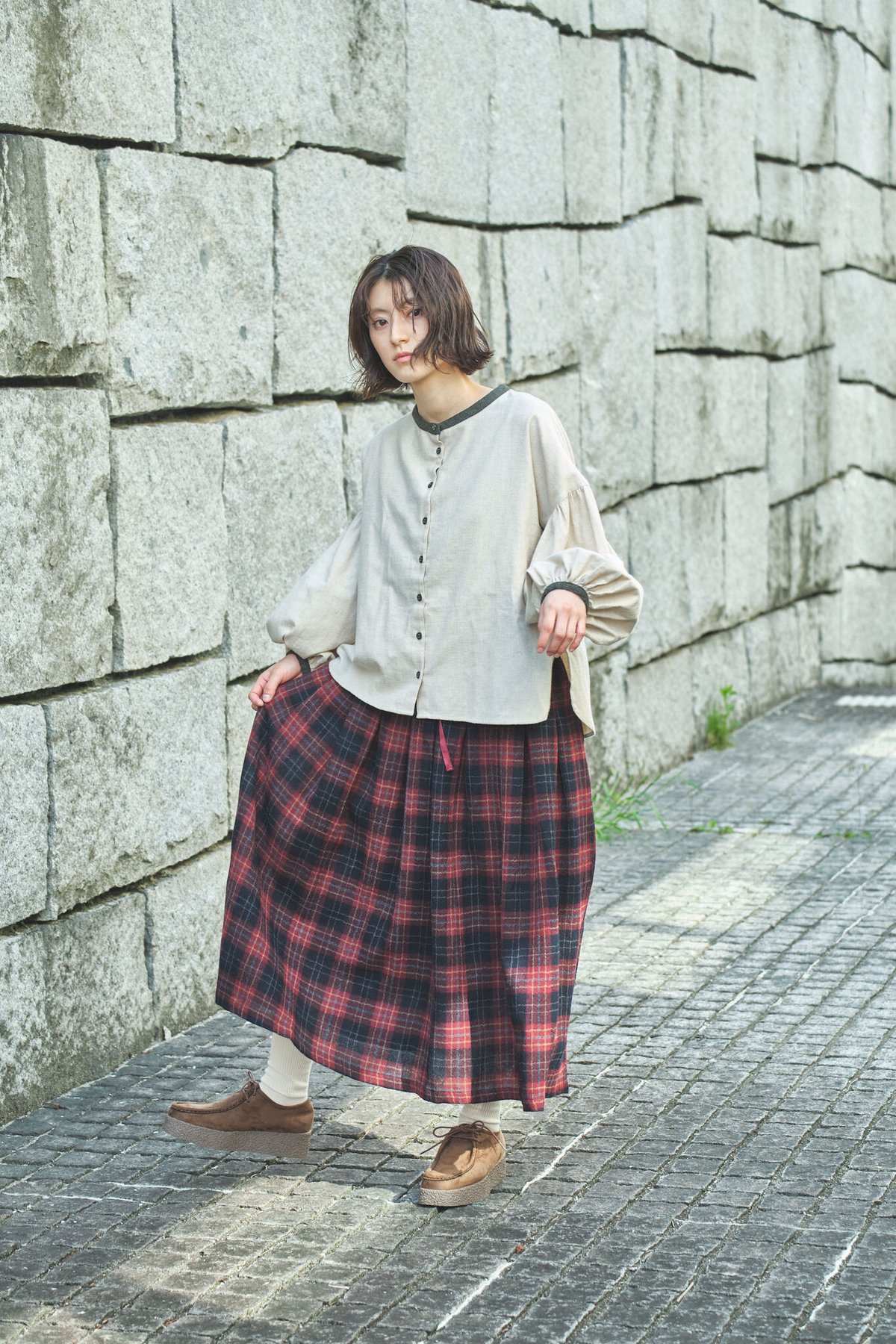 ub21-0363 ウールガーゼ 83丈裏付きタックギャザースカート